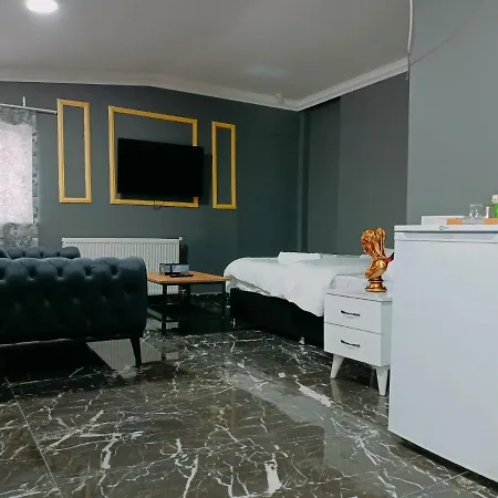 Lara Apartment *